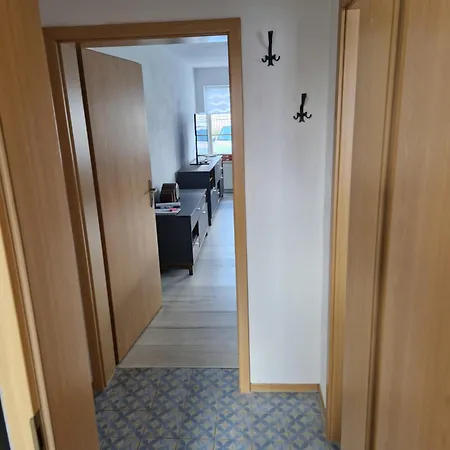 Thirty Minutes Apartment