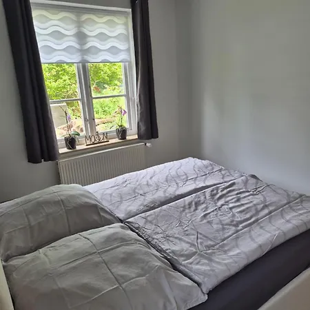 Apartman Thirty Minutes *