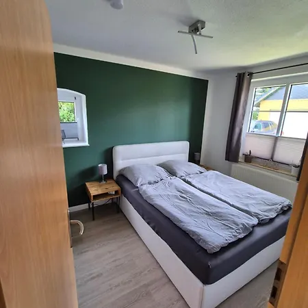 Apartment Thirty Minutes
