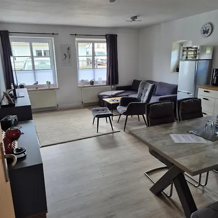 Thirty Minutes Apartment